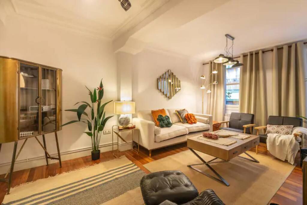 Exclusivo Apartamento En El Casco Viejo Бильбао Экстерьер фото